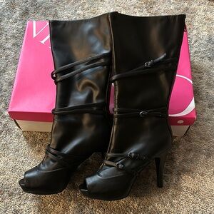 Wine & Co. Black Peep-Toe Heeled Boots